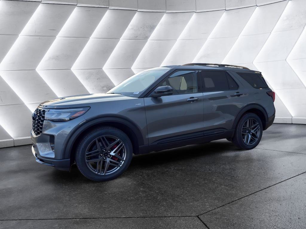 New 2026 Ford Explorer ST-Line w/ ST-Line Street Pack RWD image 3