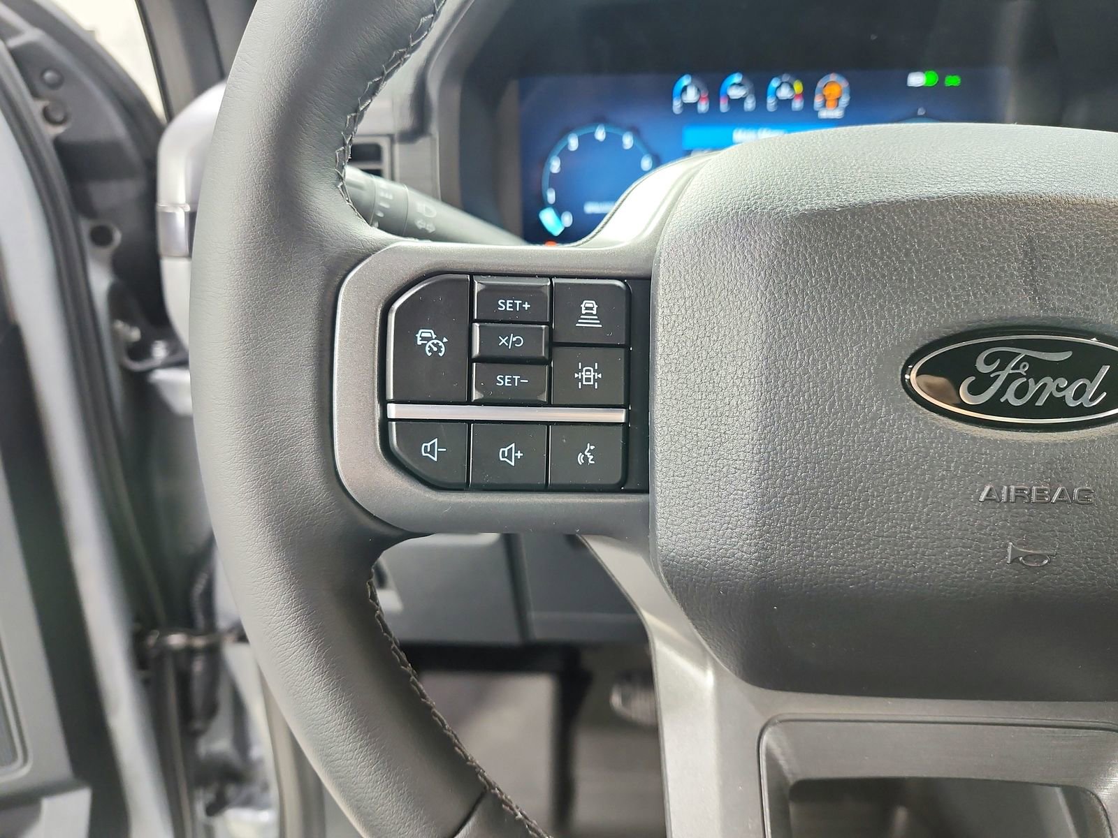 New 2026 Ford F150 XLT w/ Equipment Group 302A MID image 24