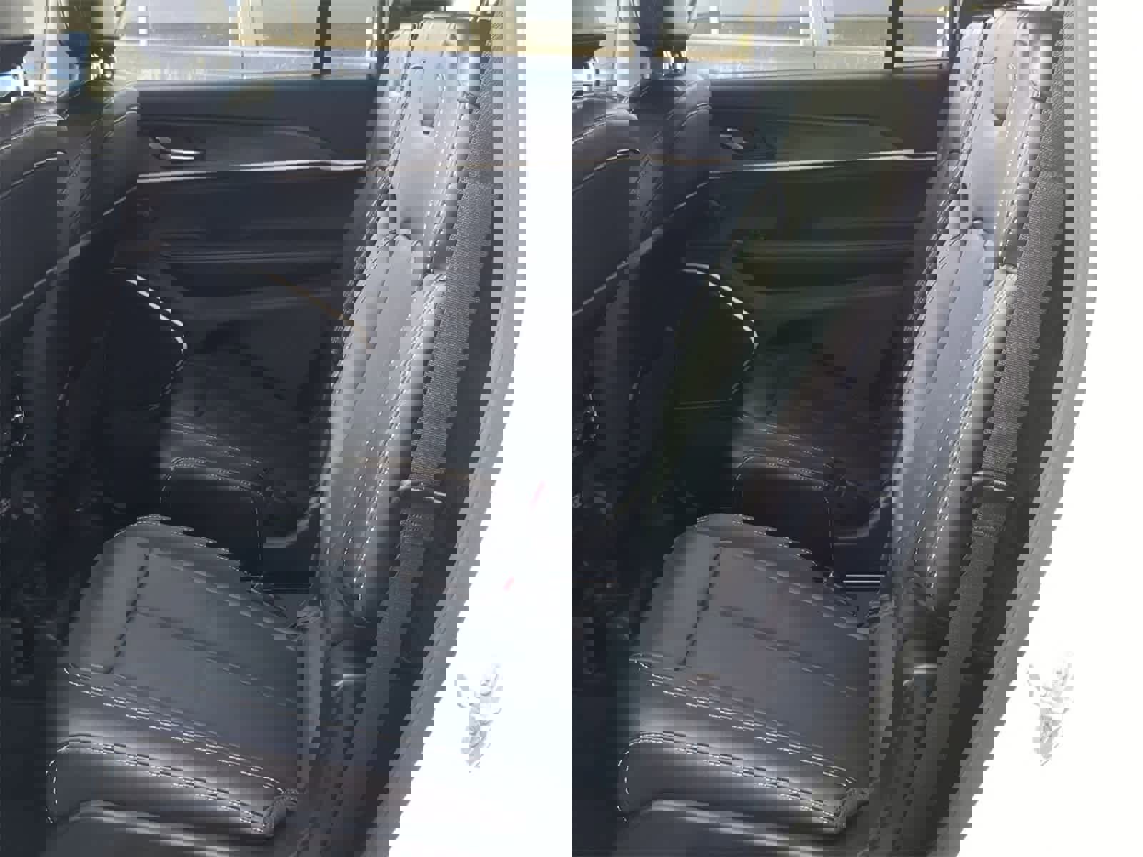 Certified 2022 Jeep Grand Cherokee L Limited w/ Black Appearance Package image 26