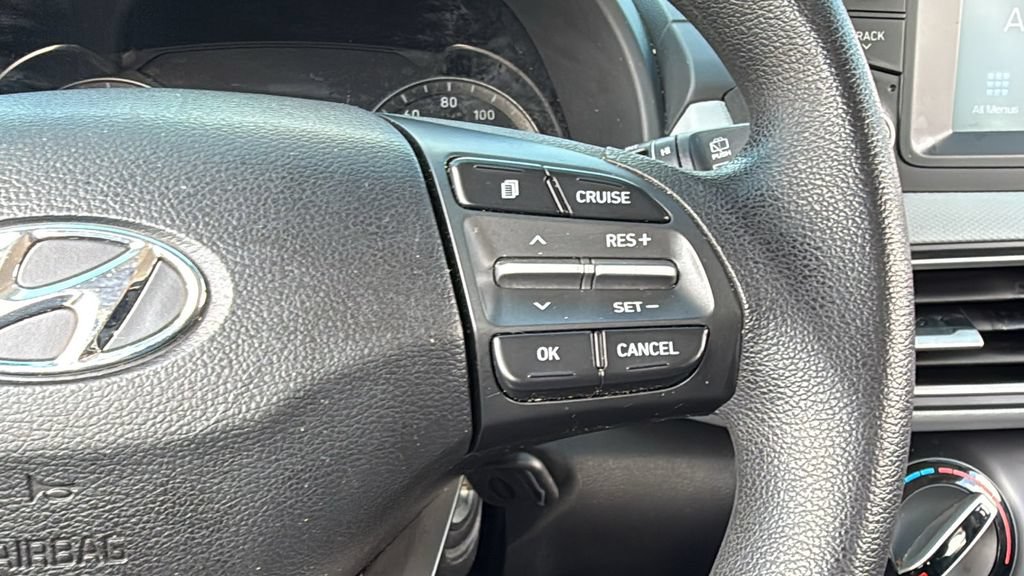 Used 2018 Hyundai Kona SE FWD image 31