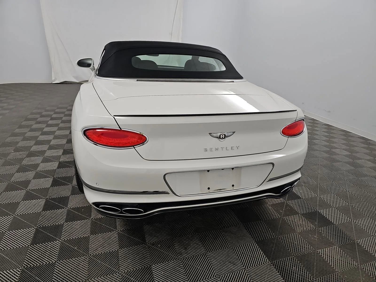 Used 2020 Bentley Continental GT V8 AWD/4WD image 5