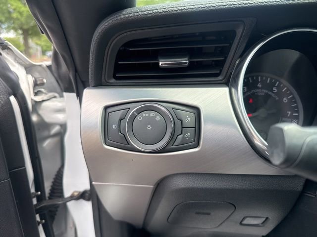 Used 2019 Ford Mustang GT Premium RWD image 24