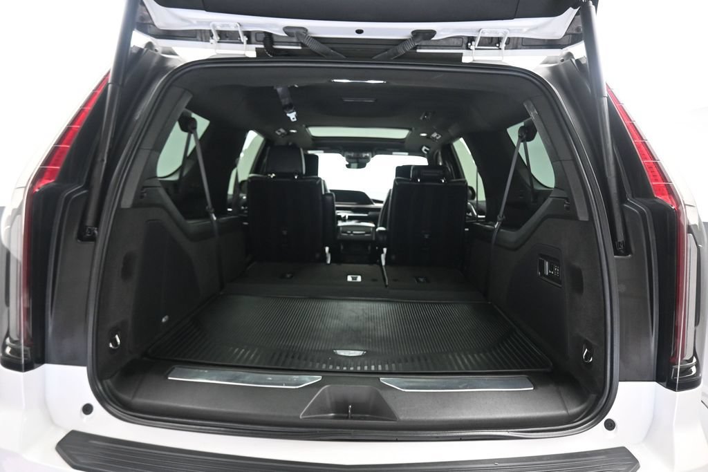 Used 2024 Cadillac Escalade ESV Premium Luxury w/ LPO, Floor Liner Package AWD/4WD image 73