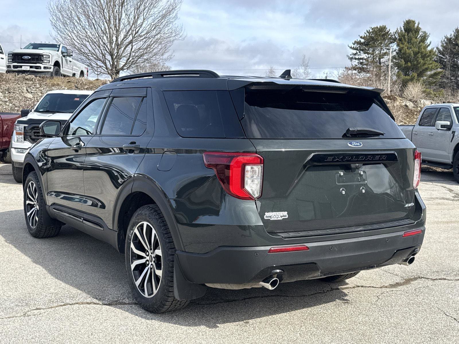 Used 2023 Ford Explorer ST-Line image 9