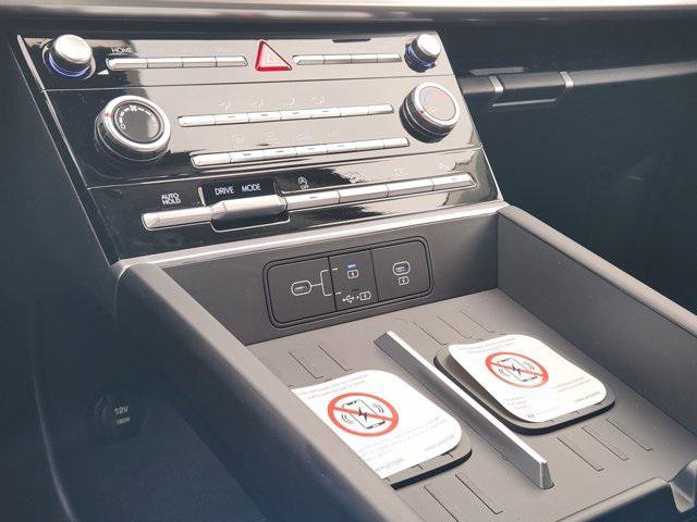 New 2026 Hyundai Santa Fe SE image 14