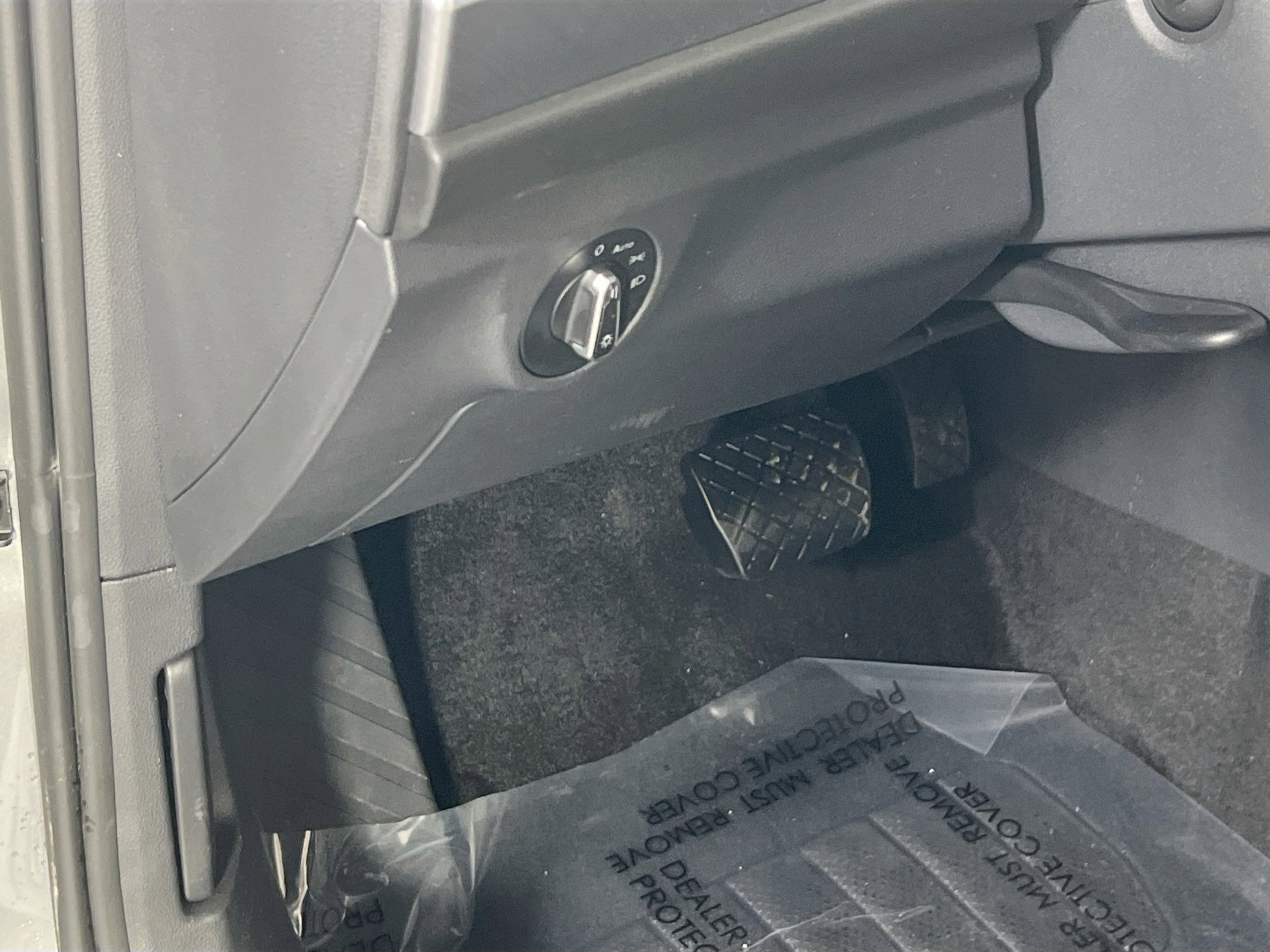 Used 2023 Volkswagen Jetta SE FWD image 10