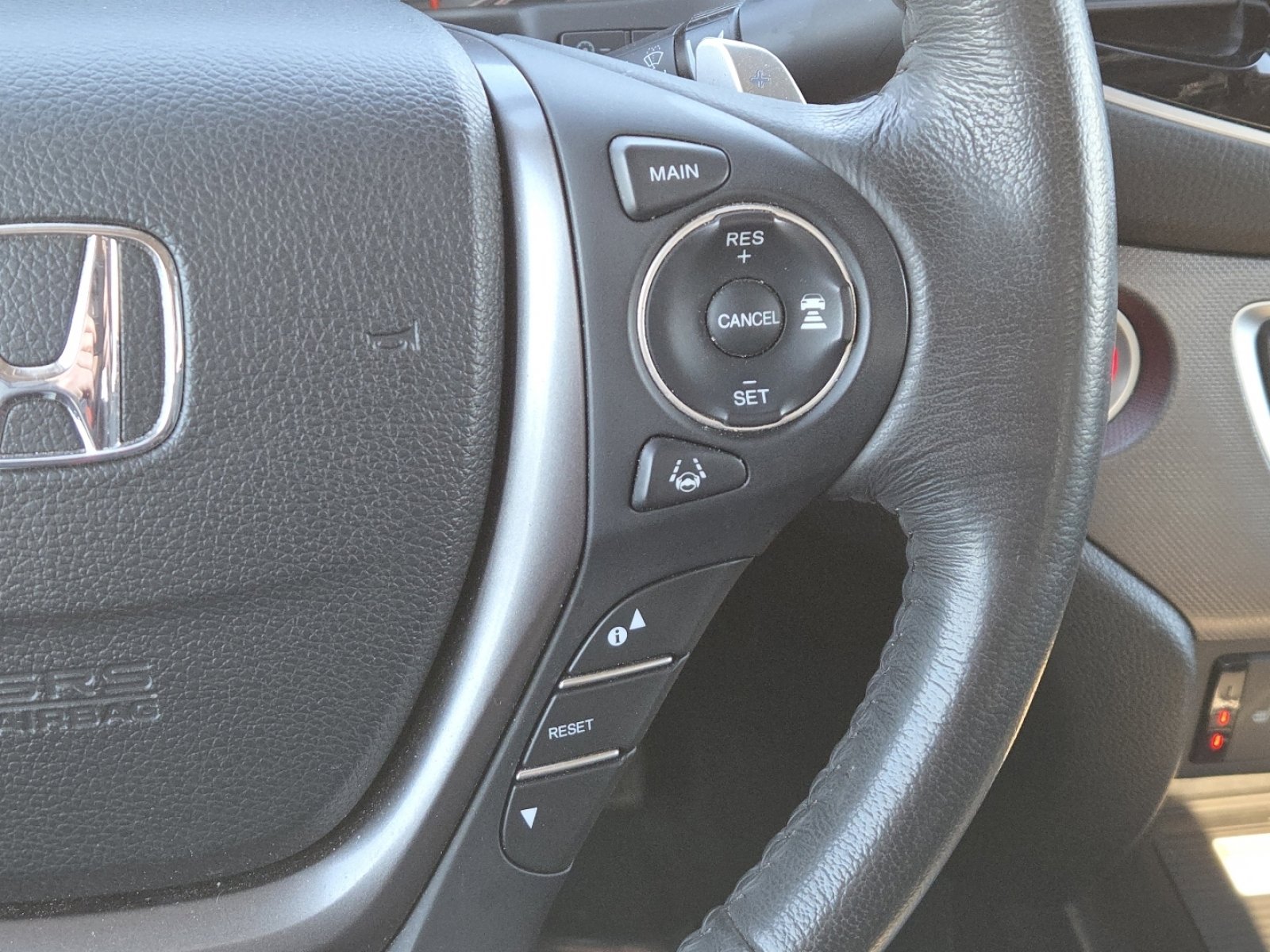 Used 2023 Honda Ridgeline RTL-E image 8