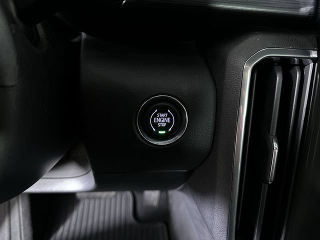 New 2026 GMC Acadia Elevation w/ LPO, All-Weather Package FWD image 18