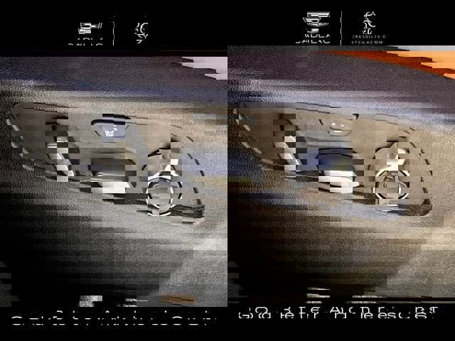 Certified 2022 Cadillac XT4 Premium Luxury w/ Technology Package image 29