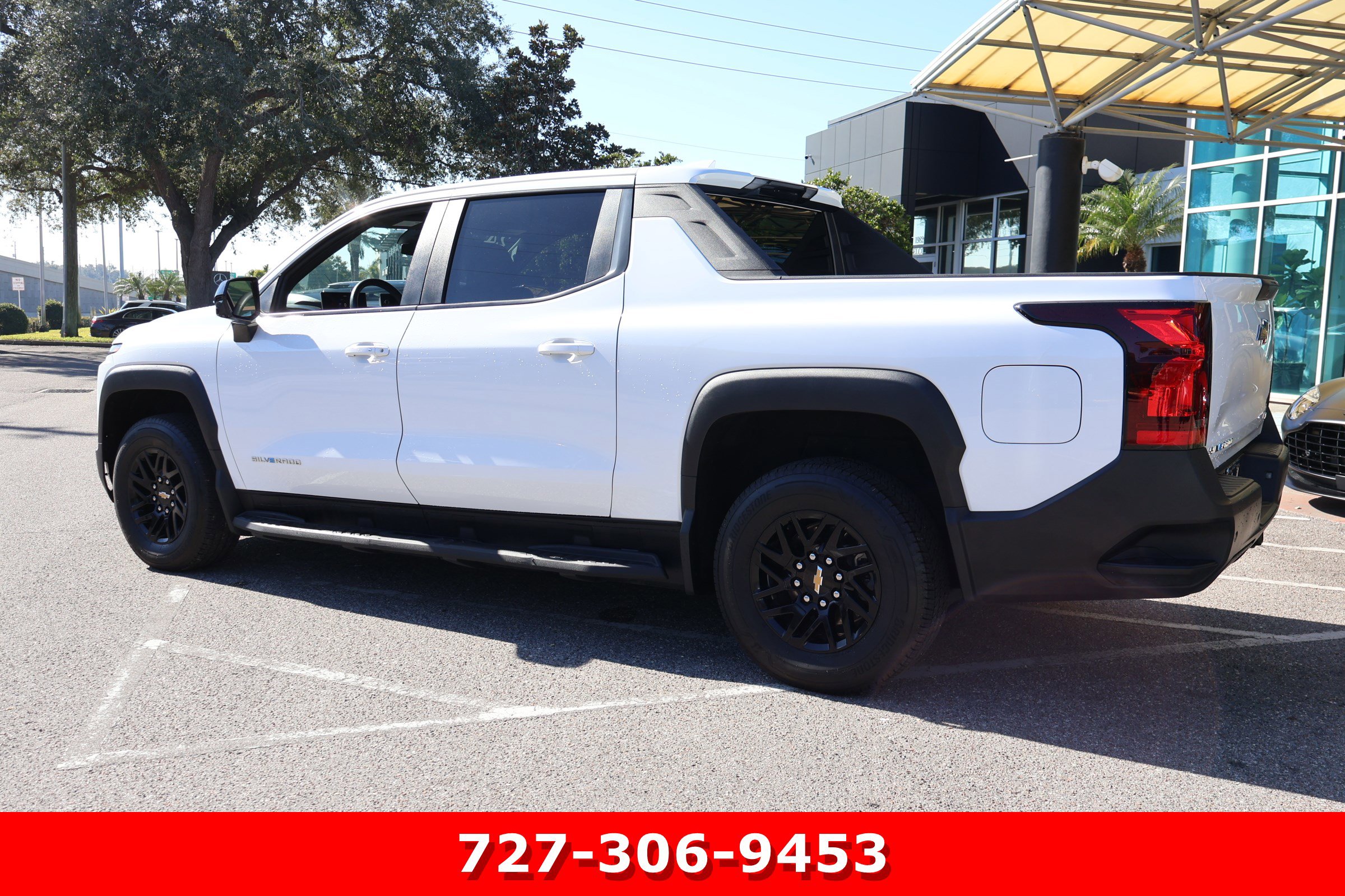 Used 2024 Chevrolet Silverado EV W/T image 5