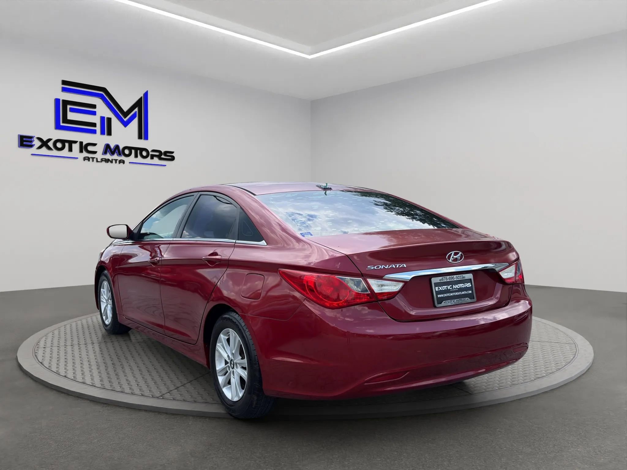 Used 2012 Hyundai Sonata GLS w/ Popular Equipment Pkg FWD image 3