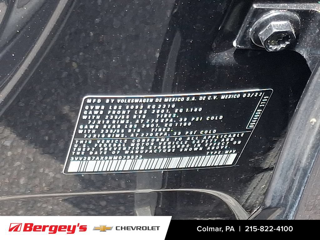 Used 2022 Volkswagen Tiguan SE AWD/4WD image 30