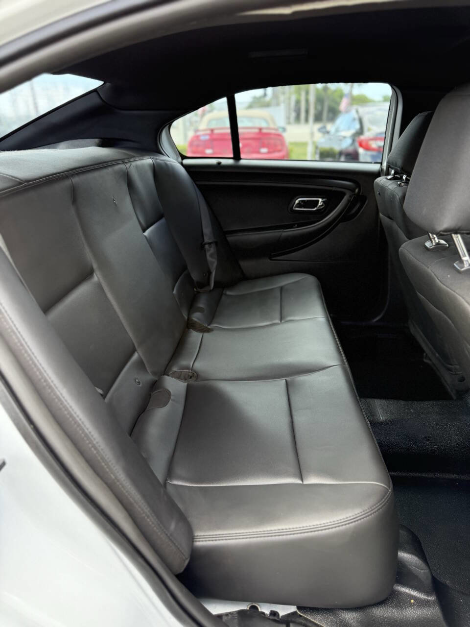 Used 2015 Ford Taurus Police Interceptor AWD image 31