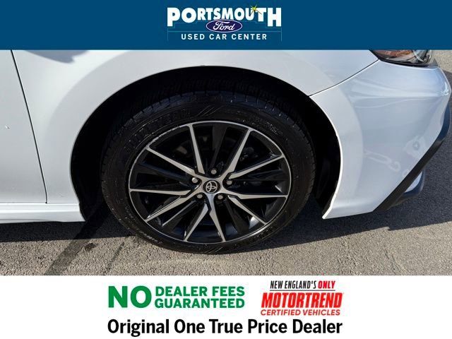 Used 2024 Toyota Camry SE image 23