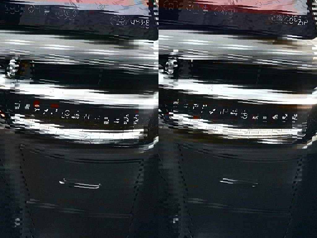 New 2025 Cadillac Lyriq Sport w/ LPO, Floor Liner Package image 13