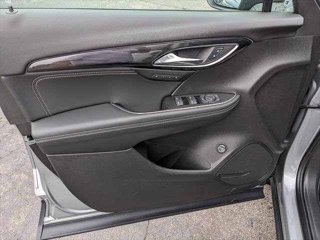 Used 2023 Buick Envision Essence AWD/4WD image 11