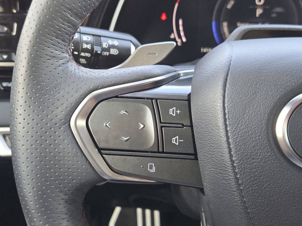 Used 2024 Lexus RX 500h F Sport w/ Convenience Package image 30
