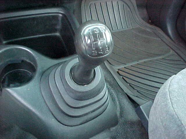 Used 2002 Chevrolet S10 Pickup 2WD Regular Cab image 32