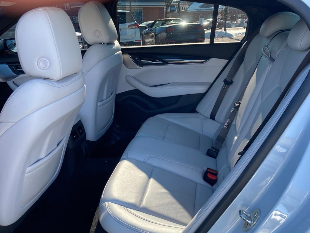 Used 2022 Cadillac CT5 Premium Luxury AWD/4WD image 17