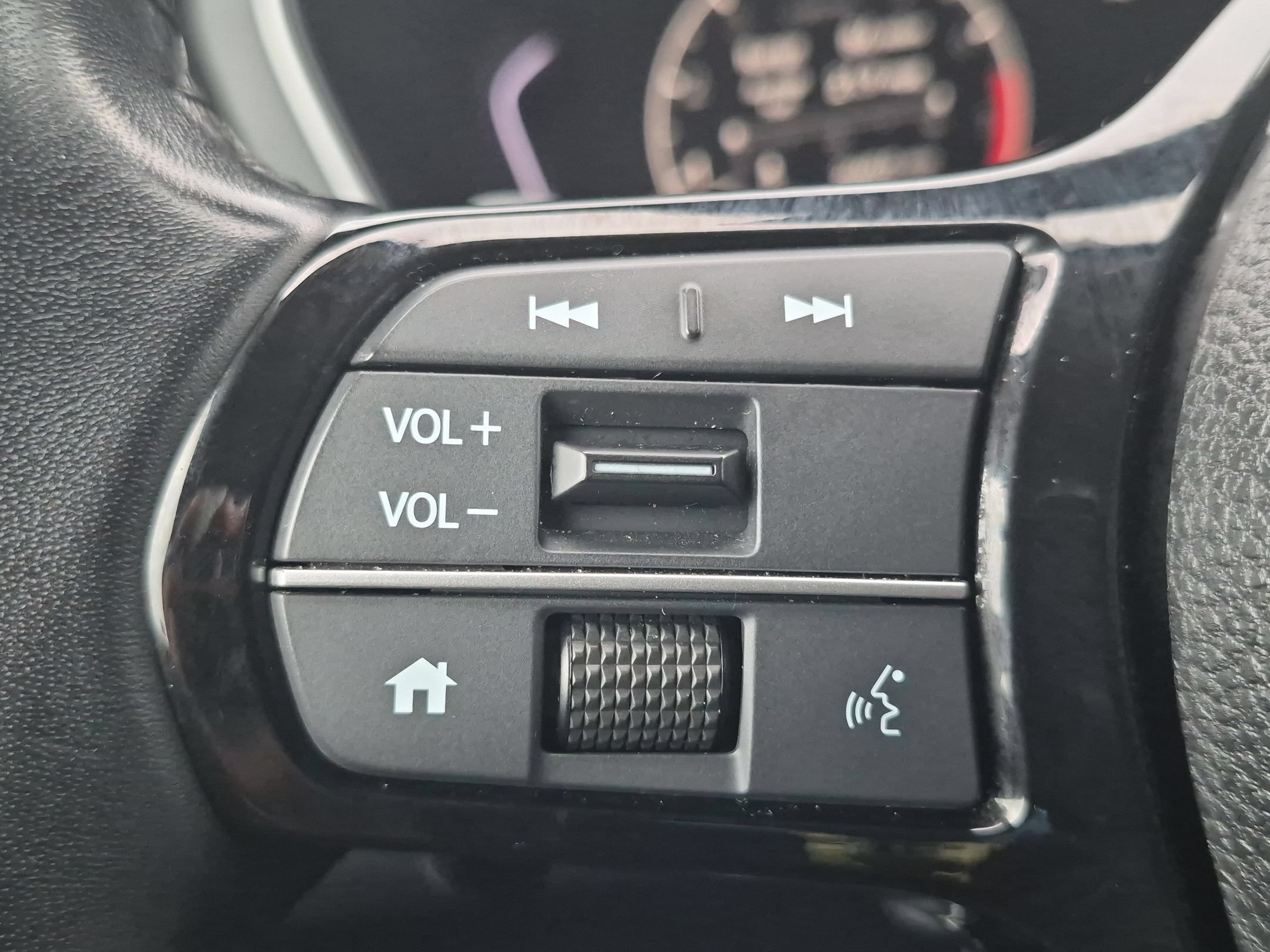 Certified 2025 Honda Pilot EX-L image 14