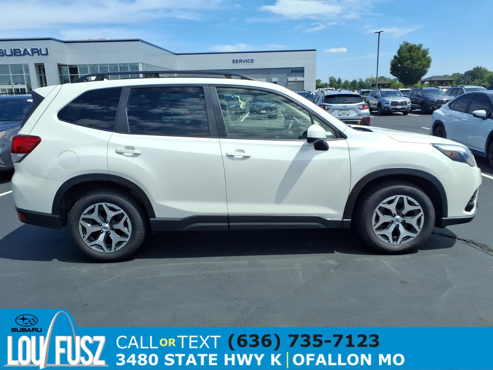 Used 2023 Subaru Forester Premium AWD/4WD image 31