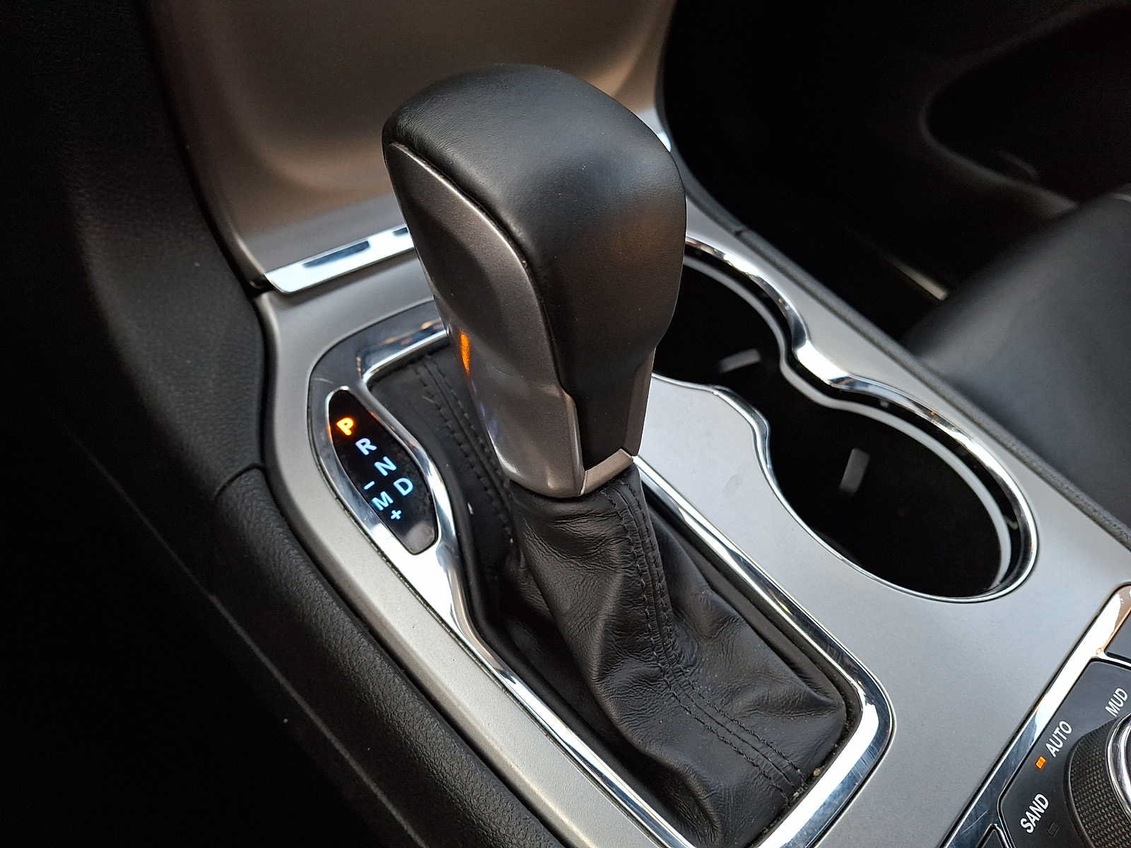 Used 2020 Jeep Grand Cherokee Limited AWD/4WD image 13