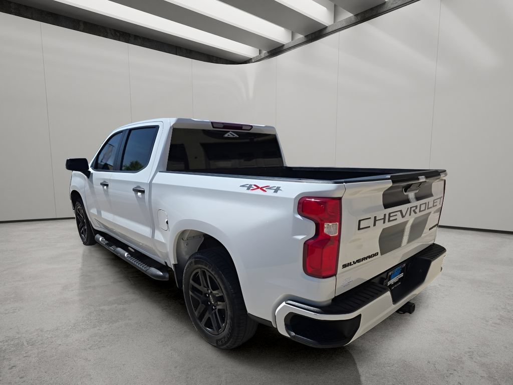 Used 2022 Chevrolet Silverado 1500 Custom w/ Rally Edition AWD/4WD image 3