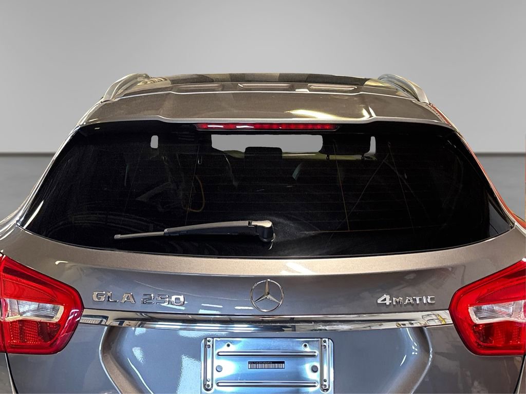 Used 2018 Mercedes-Benz GLA 250 4MATIC image 17