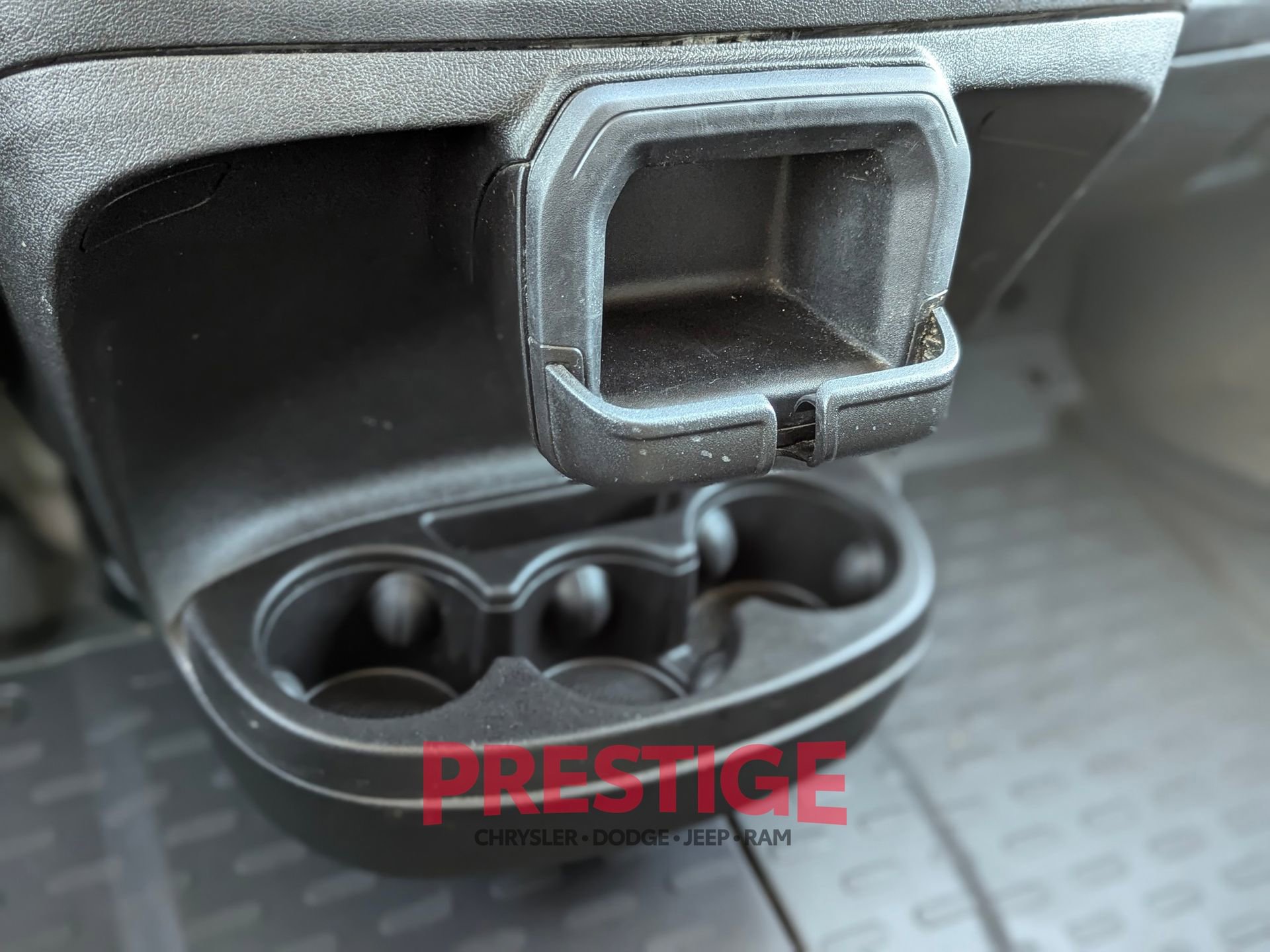 Used 2025 RAM ProMaster 2500 w/ Convenience Group image 27