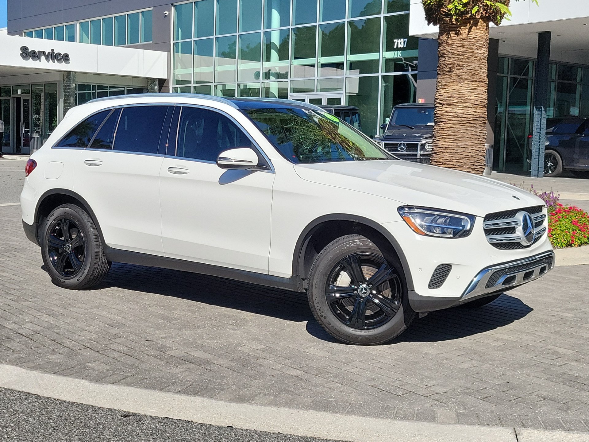 Used 2021 Mercedes-Benz GLC 300 w/ Premium Package 360° Tour
