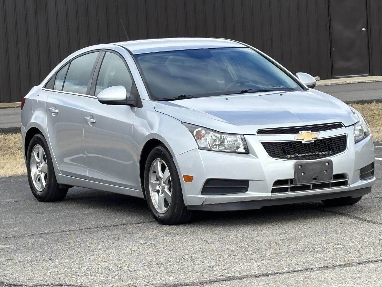 Used 2014 Chevrolet Cruze LT FWD image 3