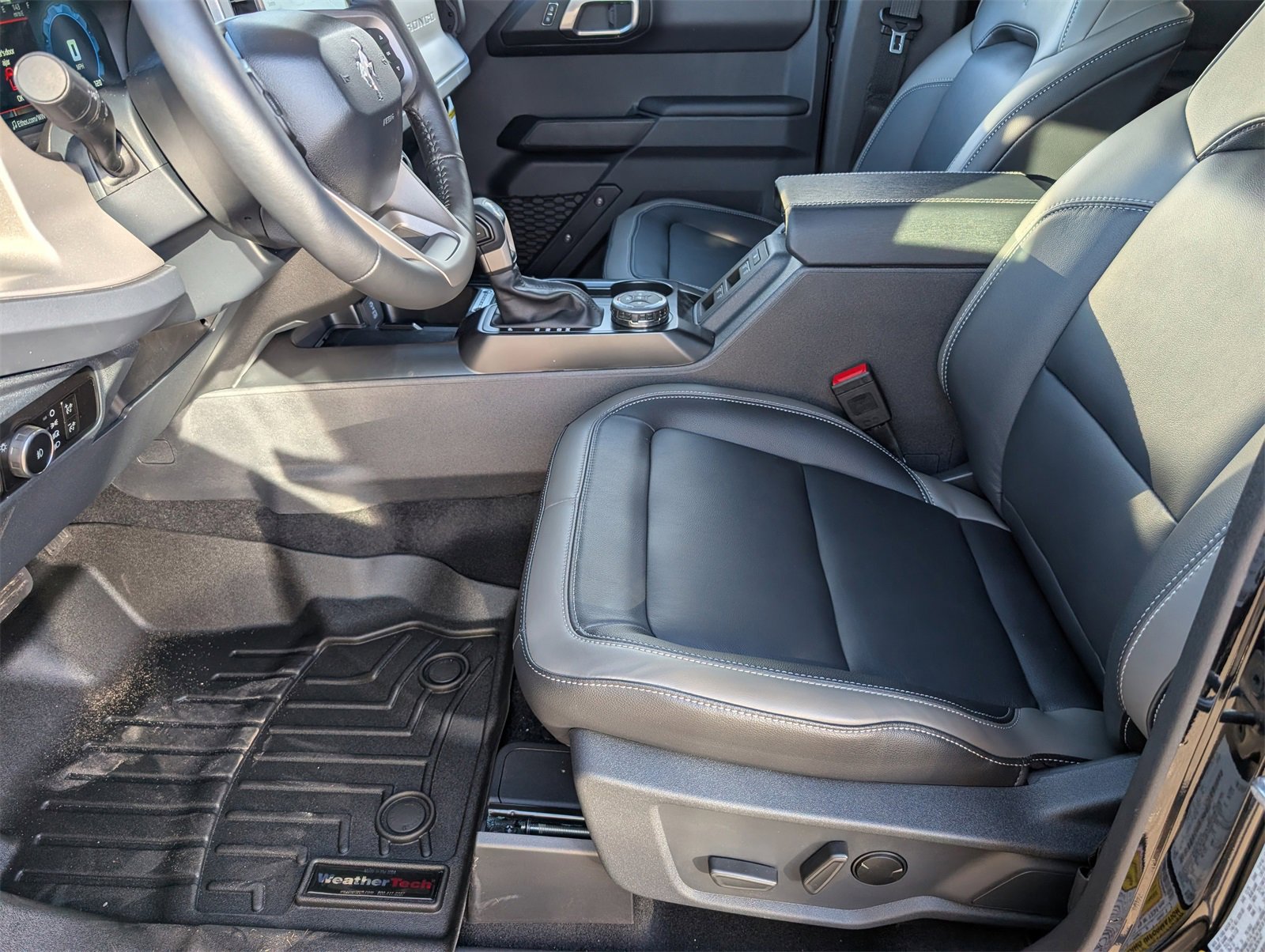 New 2025 Ford Bronco Outer Banks image 15