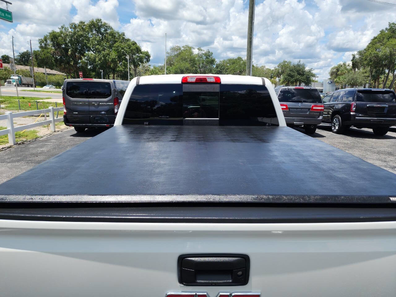 Used 2017 GMC Sierra 1500 SLT image 31