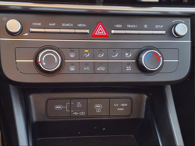 New 2026 Hyundai Tucson SE image 19