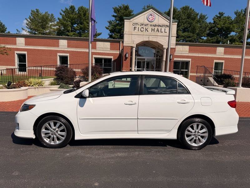Used 2010 Toyota Corolla FWD image 9