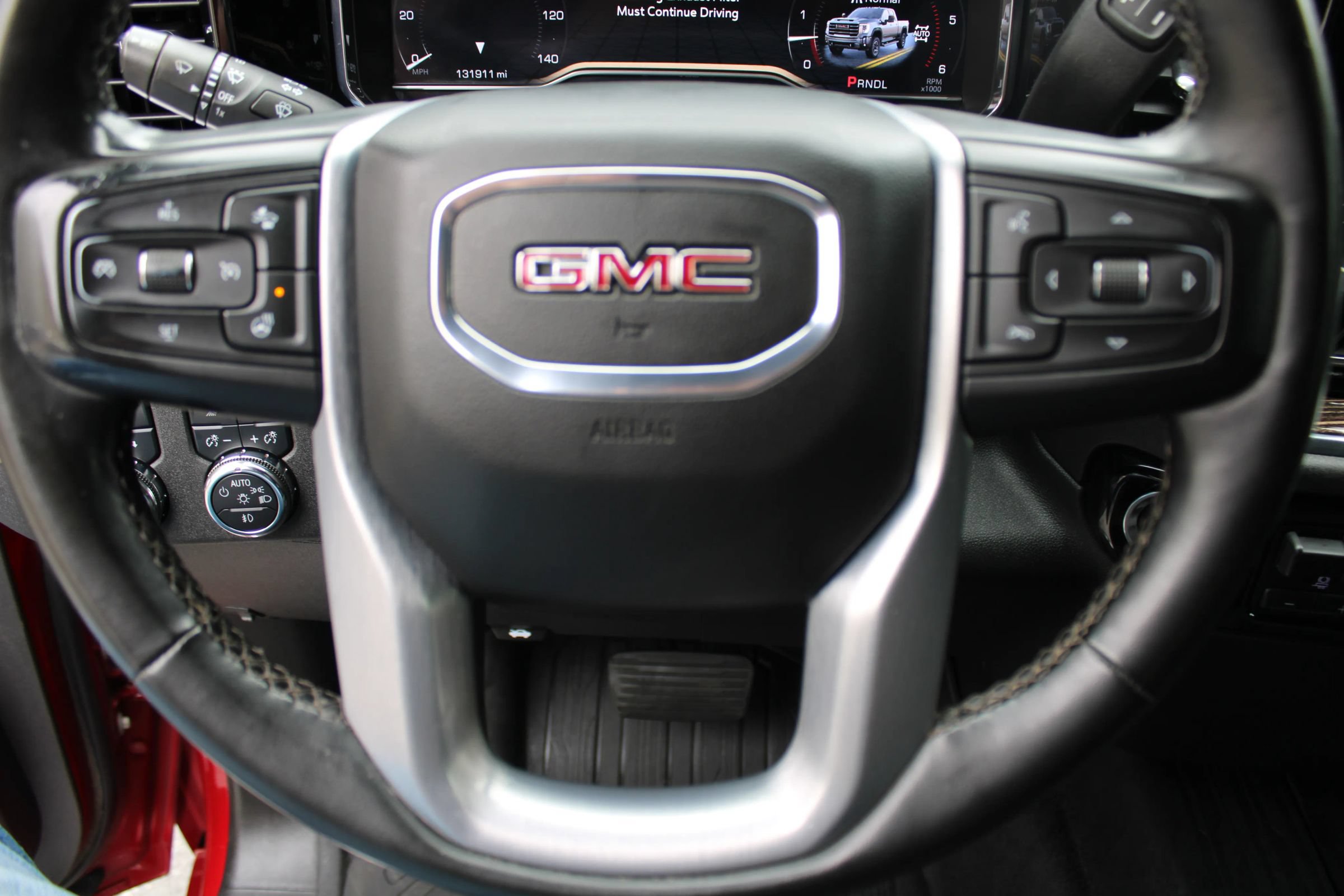 Used 2024 GMC Sierra 2500 SLE w/ SLE Value Package; AWD/4WD image 16