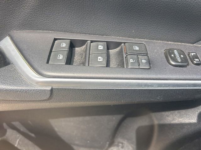 Used 2015 Toyota Camry SE image 30