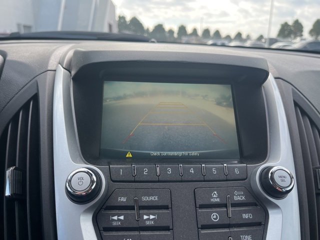 Used 2017 Chevrolet Equinox LS image 14