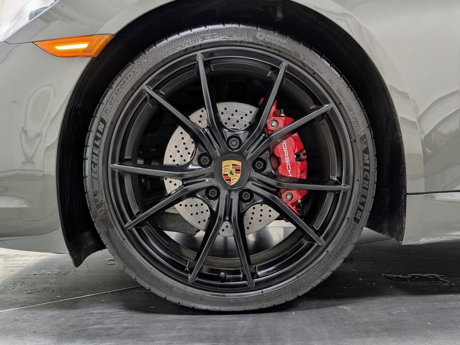 Used 2025 Porsche 718 Cayman S image 15