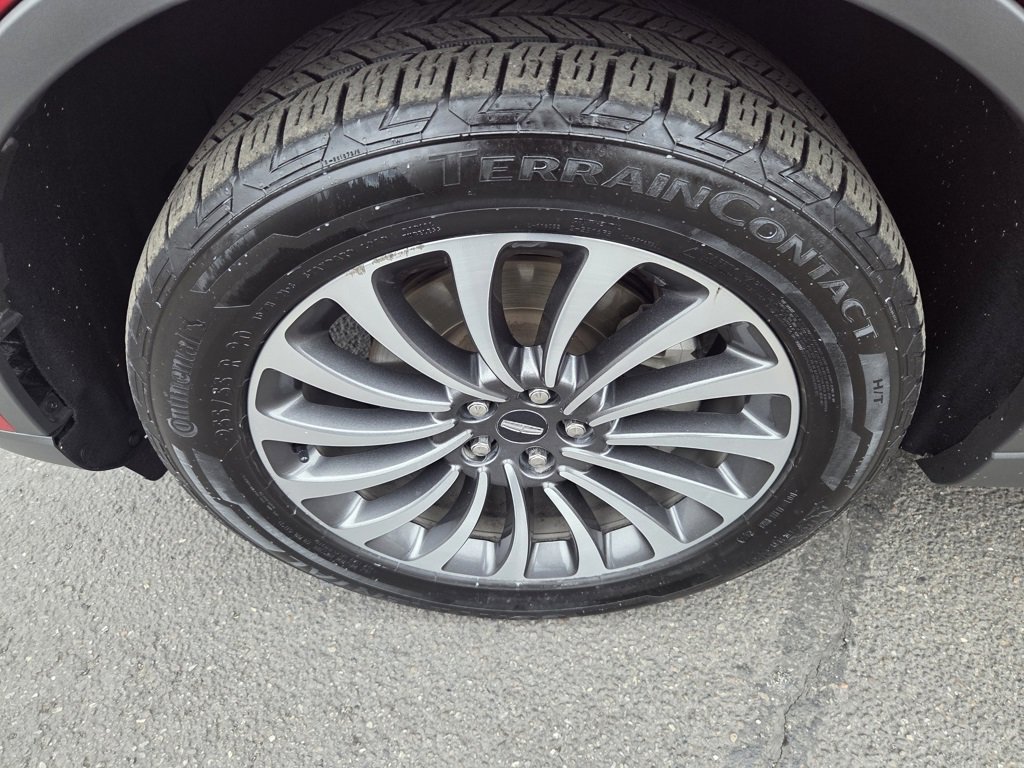 Used 2020 Lincoln Aviator Reserve w/ Equipment Group 201A image 28