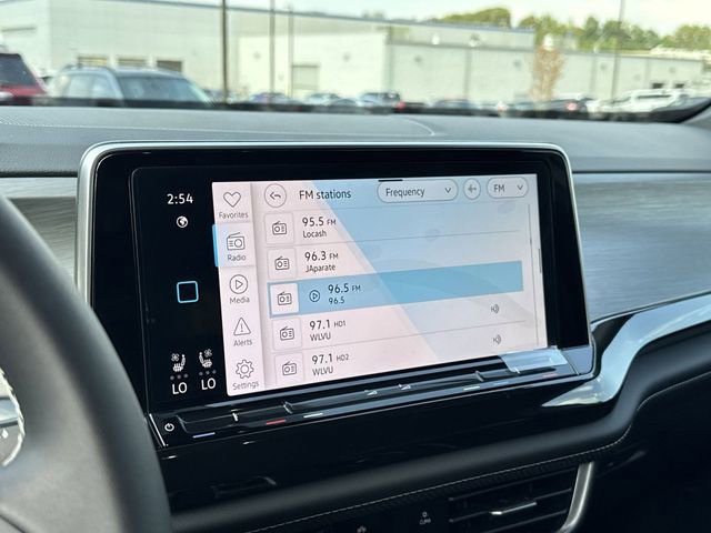 New 2026 Volkswagen Atlas Cross Sport SE image 17