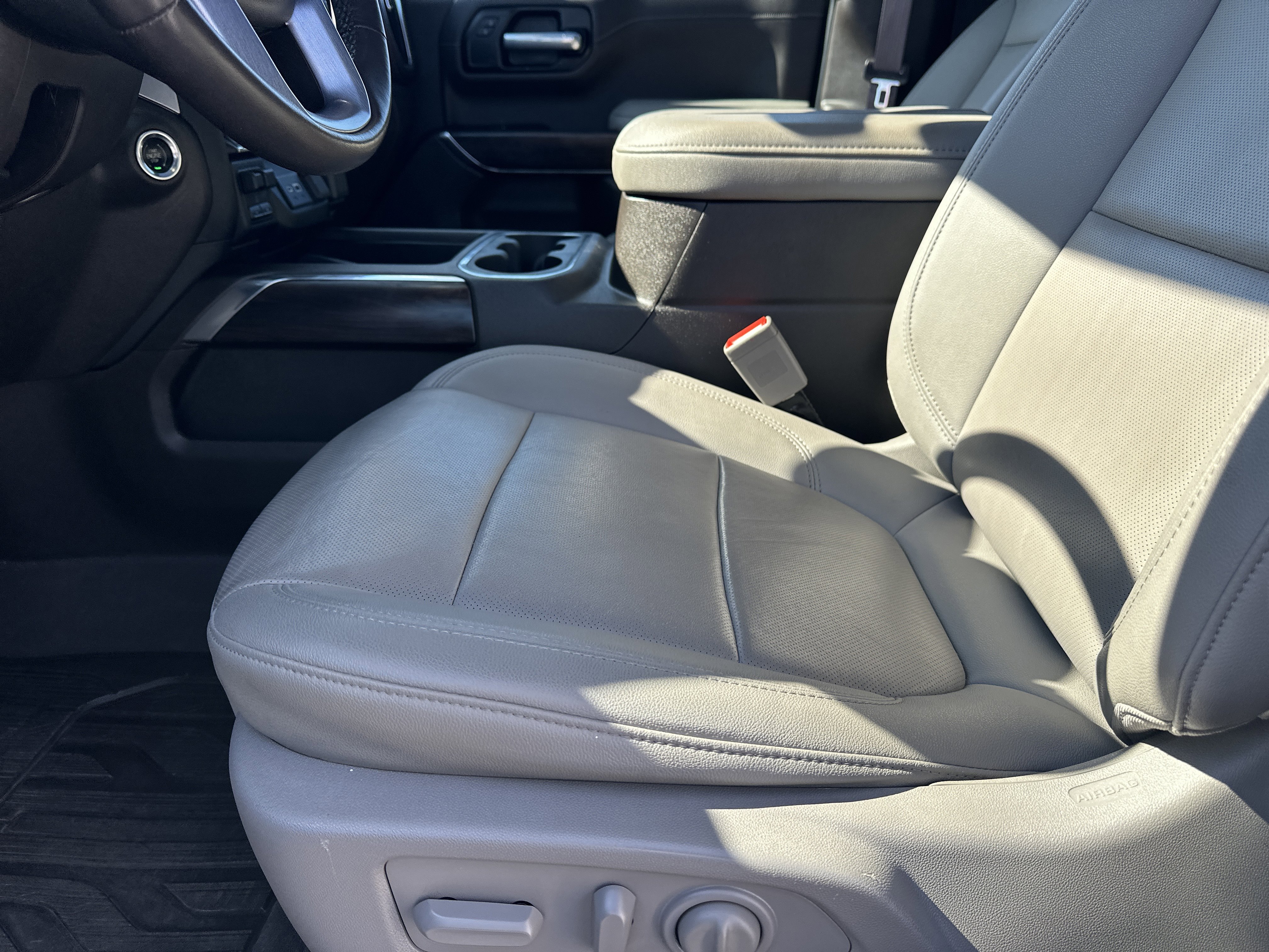 Used 2022 GMC Sierra 1500 SLT w/ SLT Premium Plus Package image 10