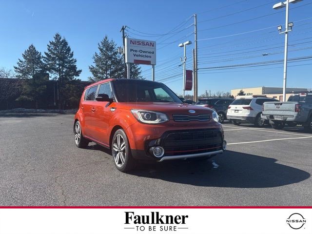 Used 2018 Kia Soul ! w/ Tech Package