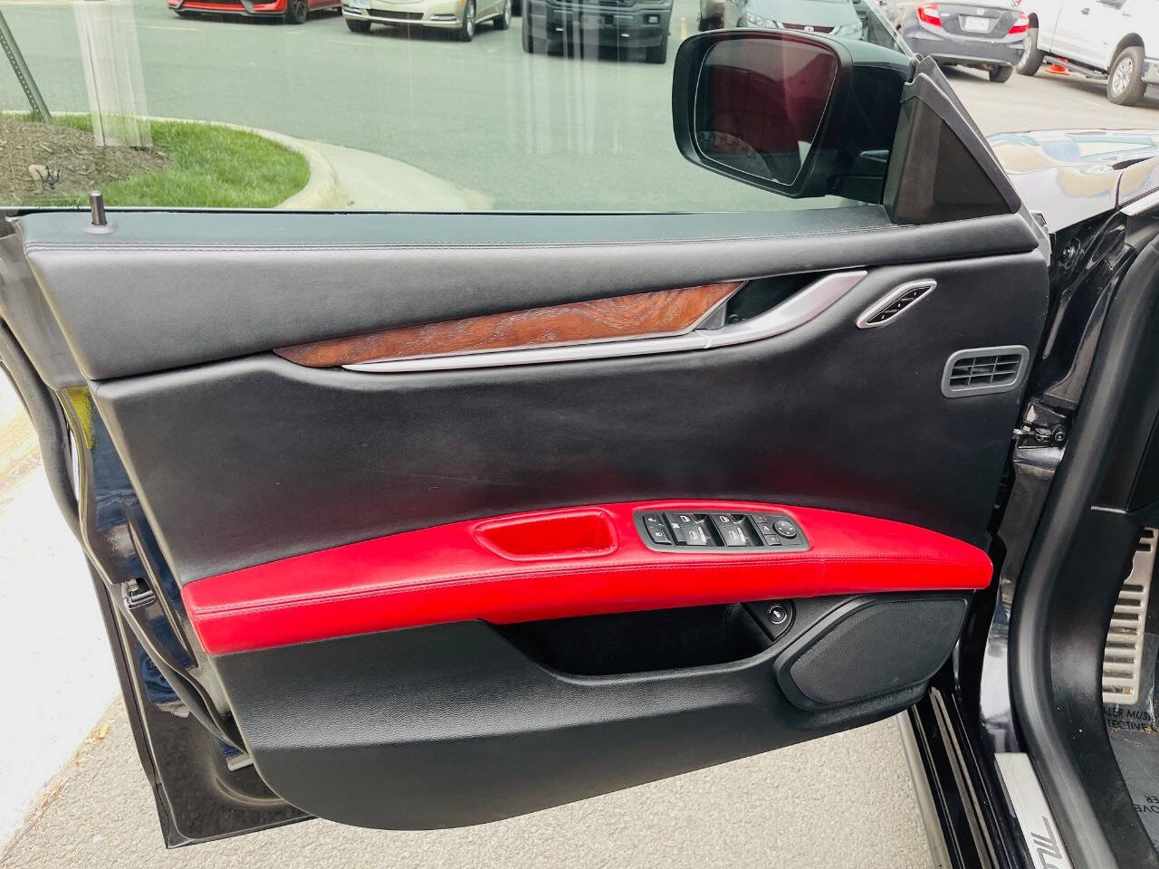 Used 2016 Maserati Ghibli S Q4 image 24