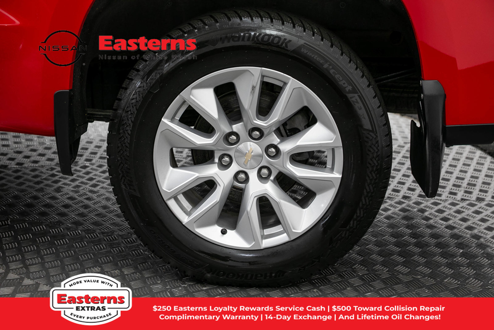 Used 2024 Chevrolet Silverado 1500 Custom AWD/4WD image 34