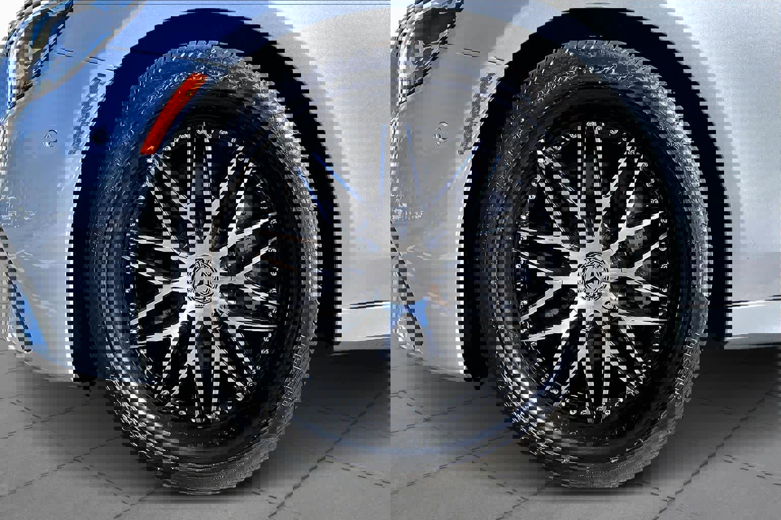 Used 2022 Mercedes-Benz E 350 4MATIC Sedan w/ Driver Assistance Package image 11