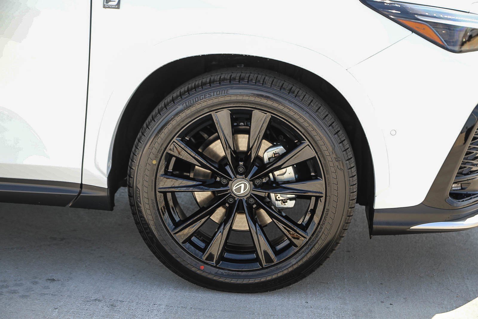 New 2026 Lexus NX 350h F Sport image 10