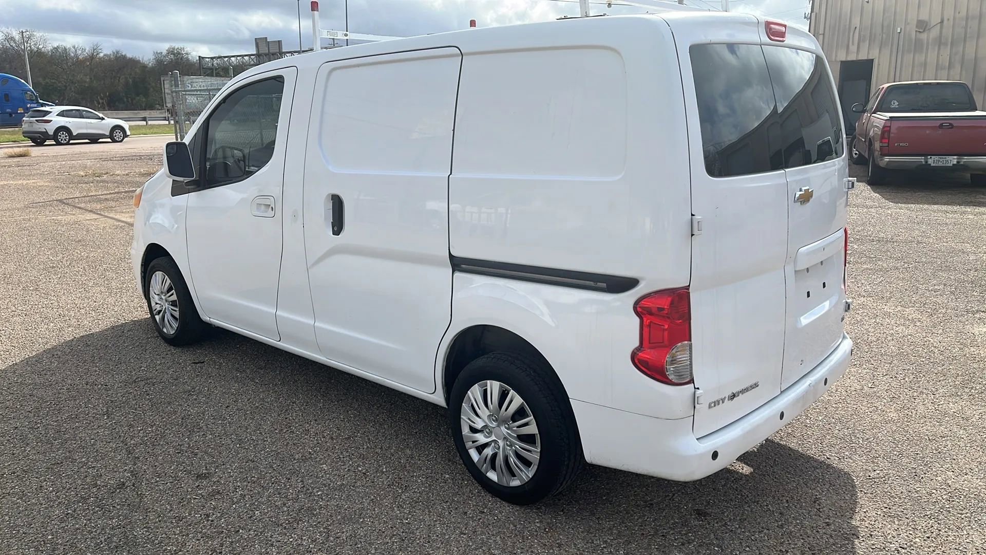 Used 2015 Chevrolet City Express LS w/ Appearance Package FWD image 2