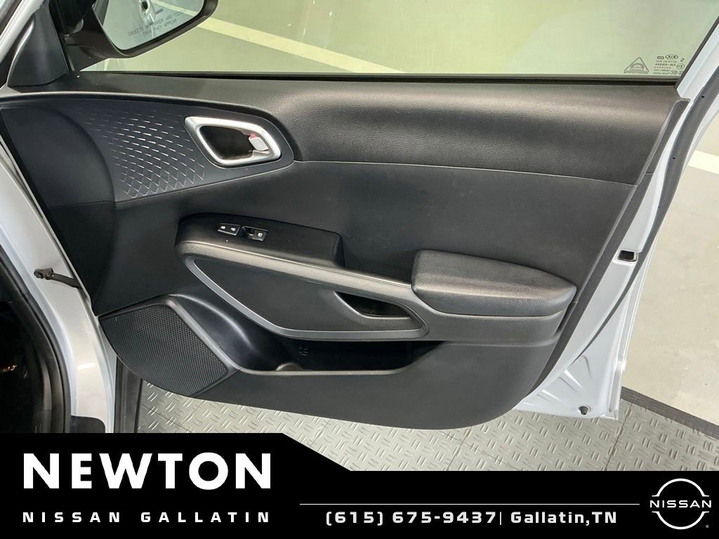 Used 2020 Kia Soul EX FWD image 41