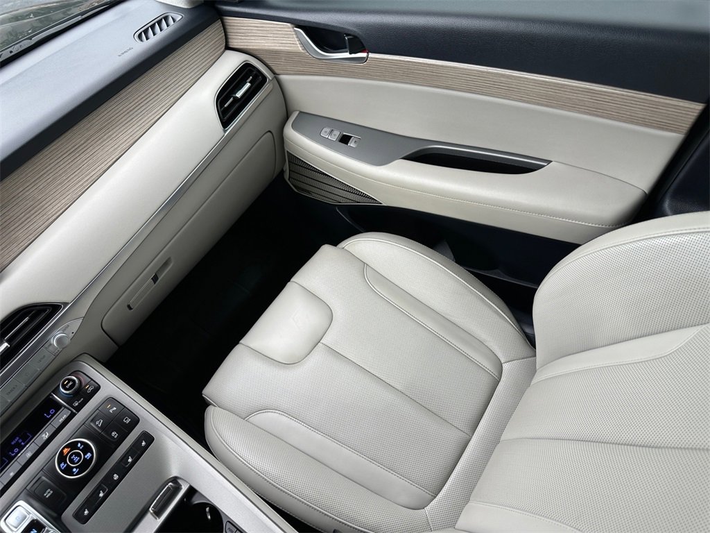 Used 2021 Hyundai Palisade Limited image 30